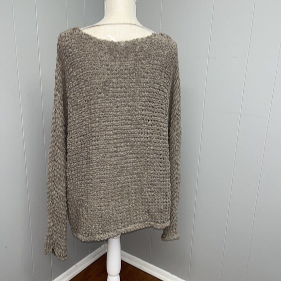 FREE PEOPLE Black Dolphin Bay V-neck Cozy Comfy Sweater Medium NWT - Picture 4 of 11